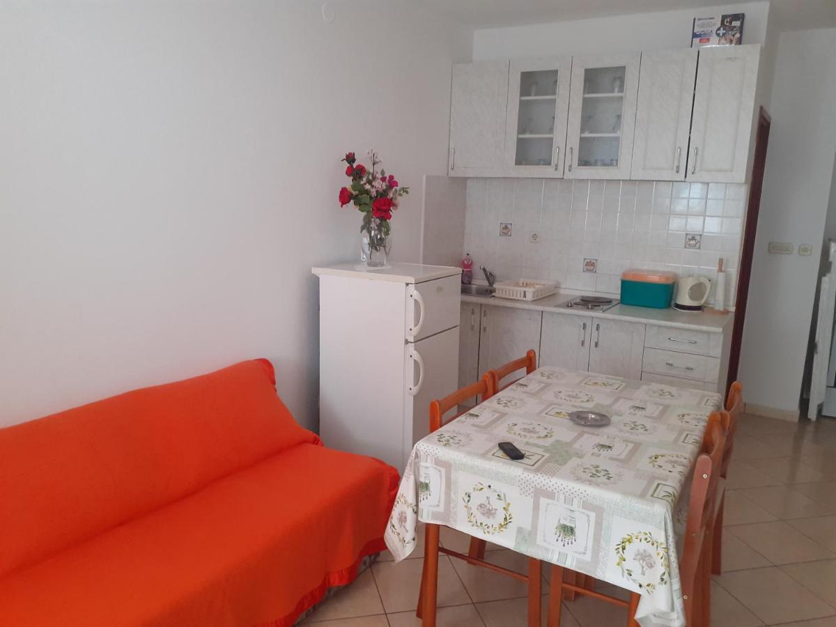 Apartments Slavica Bol Eksteriør billede