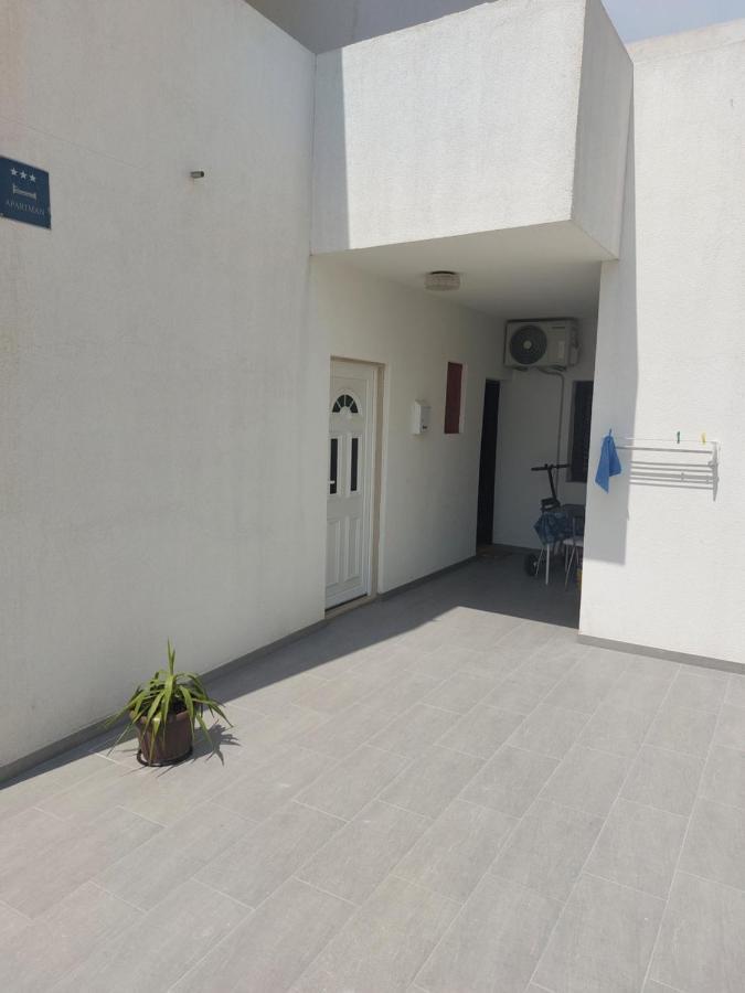 Apartments Slavica Bol Eksteriør billede
